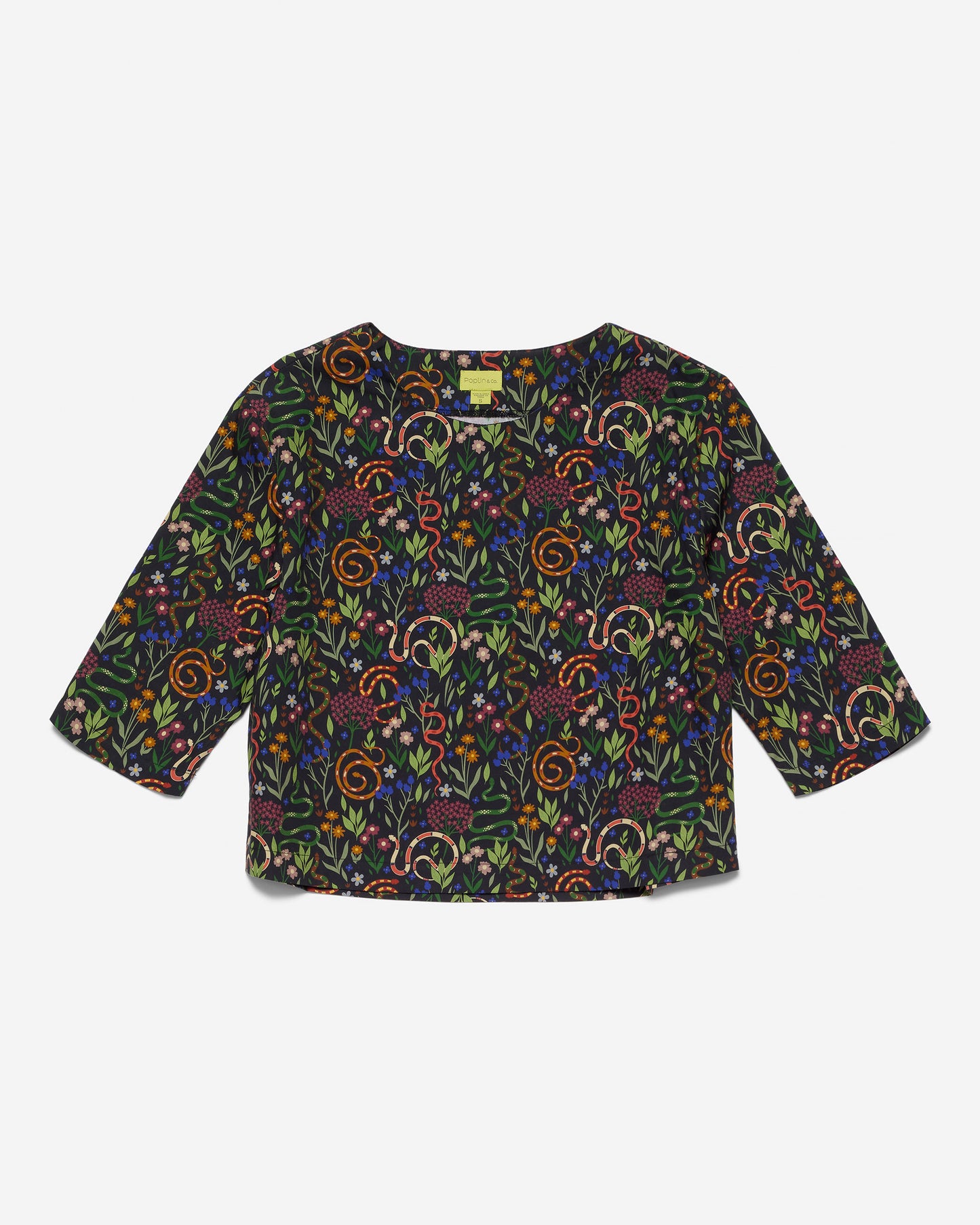 Women's Snakes And Flowers Print 3/4 Sleeve Pull Over Blouse