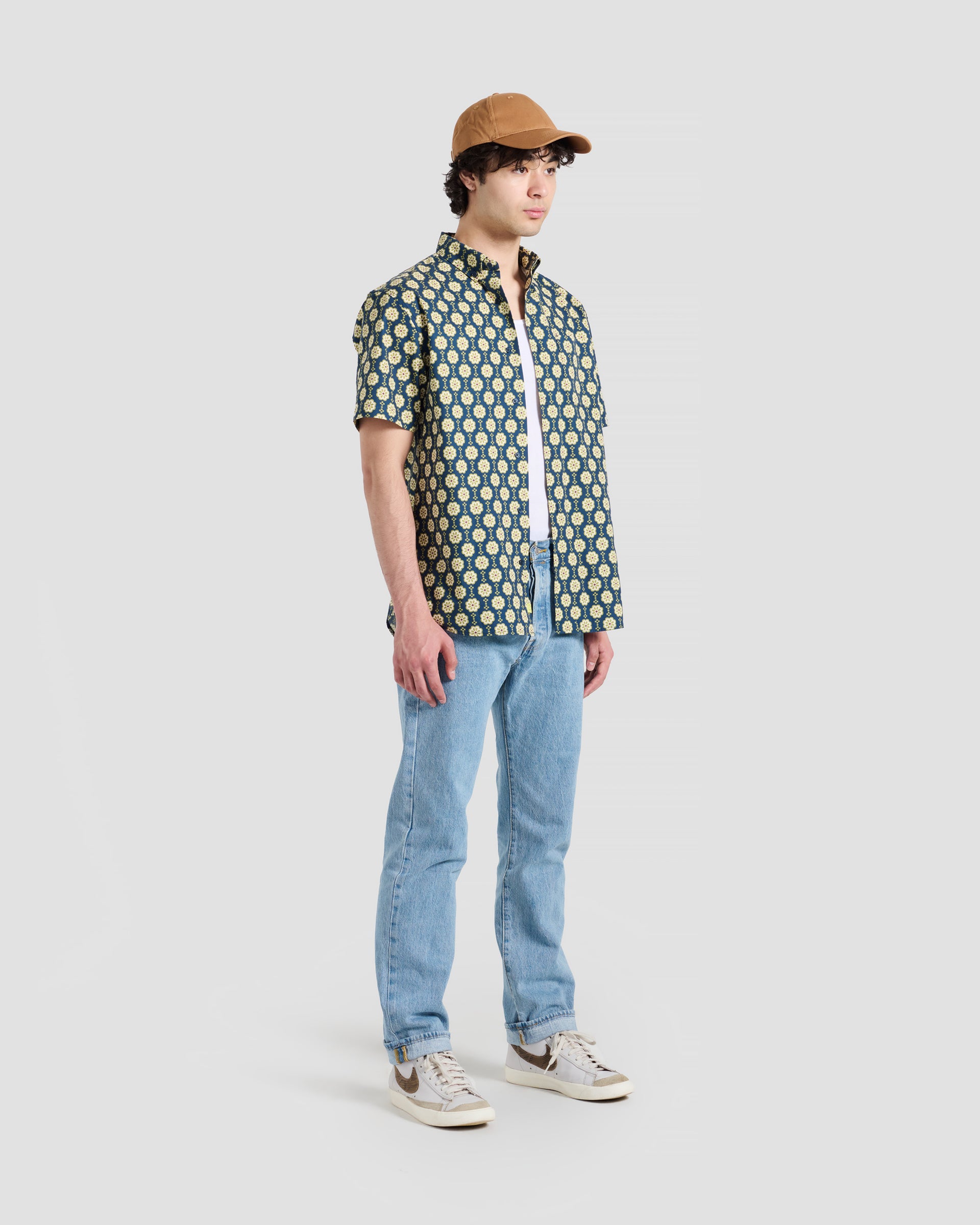 Button down hotsell shirt in spanish